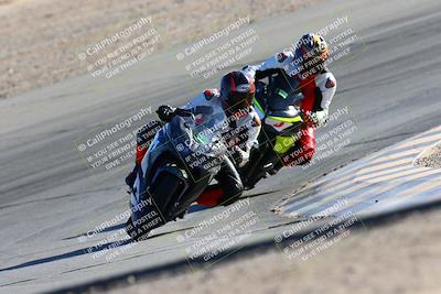 media/Jan-08-2022-SoCal Trackdays (Sat) [[1ec2777125]]/Turn 10 (2pm)/